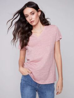 Discover the unbeatable comfort and style of our Linen V-Neck T-Shirt! Made with 100% linen, this shirt is sure to become your new wardrobe essential. Its back HSP length of 25” provides the perfect fit for any body type. For best results, simply hand wash in cold water, avoid bleach, and lay flat to dry. And if you want to keep it looking like new, iron at a low setting or take it to the dry cleaners. Don't miss out on this must-have item! Trendy Linen Tops For Everyday, Trendy Linen V-neck Top, Linen T Shirt, Business Chic, Linen Tshirts, Short Denim, Maxi Robes, Pull Sweat, Jumpsuit Shorts Rompers