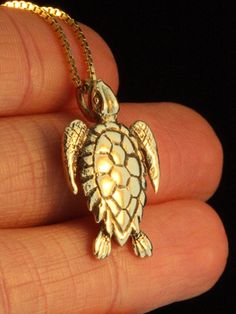 Gold Sea Turtle Necklace Turtle Necklace Turtle Charm Sea Turtle Pendant Sea Turtle Jewelry Ocean Je Sea Turtle Jewelry, Jewelry Ocean, Sea Turtle Necklace, Turtle Jewelry, Antique Jewelry Indian, Turtle Charm, Ocean Jewelry, Turtle Necklace, Turtle Pendant