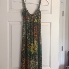 Gorgeous Maxi Length Summer Dress, Great For Nite Out Or Beach. New With Tags Size Small Casual Midi Sundress With Vibrant Print, Casual Maxi Dress With Vibrant Print, Casual Green Maxi Dress With Tropical Print, Casual Maxi Dress With Tropical Print, Casual Sundress With Vibrant Print, Casual Multicolor Tropical Print Maxi Dress, Casual Green Midi Dress With Tropical Print, Casual Patterned Maxi Sundress, Casual Patterned Beach Cover-up Dresses