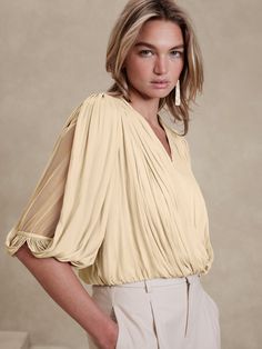 Cropped Wrap Pleated Blouse | Banana Republic Factory Voluminous Sleeves, Pleated Blouse, Banana Republic Factory, Key Hole, Hunter Green, Banana Republic, Bodice, Key, V Neck