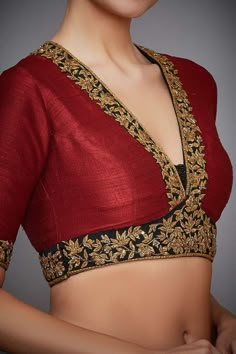 This is red color raw silk blouse embellished with heavy zardozi embroidery. Zardozi embroidery is a hand embroidery . Blouse can be customize into any size or any other colour of your choice. Feel free to send your queries on etsy convo. Ritu Kumar Blouse Designs, Blouse V Neck Designs Latest, Blouse Neck Patterns Indian, Saree Blouses Designs Latest, Latest Blouse Pattern For Silk Saree, Blouses For Women Saree, Stylish Blouse Design Unique, V Neck Blouse Indian, V Neck Saree Blouse