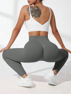 Seamless High Elasticity High Waist Fitness Leggings, Ventilating Squat-Proof Skinny Sports Yoga Capri Pants Grey    Knitted Fabric Plain Skinny High Stretch  Women Activewear, size features are:Bust: ,Length: ,Sleeve Length: Sports Pants Women, Leggings Fitness, Black Yoga Pants, Fitness Leggings, Yoga Capris, Women Sports, Squat Proof, Outdoor Wear, Outdoor Woman