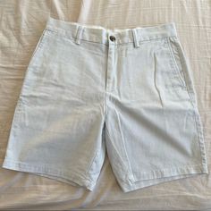 7 Inch Seam. Nwot. Great Condition. Never Worn Classic White Cotton Bermuda Shorts, Classic White Bermuda Shorts For Summer, White Relaxed Fit Cotton Bermuda Shorts, White Bermuda Cotton Bottoms, Classic White Shorts With Pockets, Classic White Shorts With Short Inseam, Classic White Bottoms With Short Inseam, White Fitted Bermuda Shorts Casual, Mens Linen Shorts