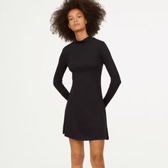 Brand New Casual Winter Stretch Bodycon Dress, Casual Stretch Bodycon Dress For Winter, Casual Ribbed High Neck Mini Dress, Casual High Neck Bodycon Dress For Night Out, Casual Stretch Mini Dress With High Neck, Casual Stretch Mini Dress For Date Night, Casual High Neck Stretch Mini Dress, Casual High Neck Bodycon Dress For Fall, Casual Ribbed Stretch Dresses