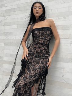 1 Fitted Strapless Lace Dress, Strapless Fitted Lace Dress, Strapless Lace Dress With Lace Trim, Lace Strapless Midi Dress For Party, Strapless Lace Dress For Prom, Black Sleeveless Lace Dress With Delicate Details, Strapless Fitted Dress With Lace Patchwork, Fitted Lace Strapless Midi Dress, Fitted Strapless Dress With Lace Patchwork