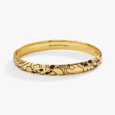 Look no further for the perfect magical accessory! This HARRY POTTER™ Mischief Managed Hinge Bracelet features a hinged bangle design embodying elements of the famous Marauder’s Map. With a shiny gold finish, it's the perfect way to show off your love of Harry Potter. Fits wrists to 7.25", with a hinged closure Finishes: Shiny Gold Nickel-free HARRY POTTER characters, names and related indicia are © & ™ Warner Bros Entertainment Inc. (s23) Marauders Bracelet, Bracelet Styling, Harry Potter Characters Names, Harry Potter Bracelet, Hinge Bracelet, Jewelry Style Guide, Bangle Design, Harry Potter Jewelry, Magical Accessories