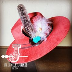 If you’re looking for the perfect accessory to complement your favorite boho style, look no further. This Boho-Style Western Felt Hat w/ Natural Feather & Turquoise Hat Accent by The Jewelry Junkie is absolutely everything that you need. Not only is it easy to incorporate into any and all outfits, but the genuine leather and natural feathers of the band immediately elevate whatever it is you’re wearing. One Size Hat with adjustable inner hat liner (see last photos) The same primary feathers will Bohemian Fedora For Kentucky Derby And Rodeo, Bohemian Felt Hat For Kentucky Derby Rodeo, Bohemian Felt Hat For Kentucky Derby And Western Events, Bohemian Felt Hat For Kentucky Derby, Bohemian Felt Hat With Flat Crown For Ranch, Bohemian Wide Brim Felt Hat For Ranch, Bohemian Fedora For Western-themed Events, Bohemian Adjustable Felt Hat For Kentucky Derby, Bohemian Brimmed Felt Hat For Western-themed Events