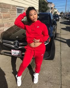 Dope Outfits Winter, Mode Zara, Woman In Red, Teenage Outfits, Nike Tracksuit, Baddie Fits, Lazy Outfits, Chill Outfits, Teenager Outfits