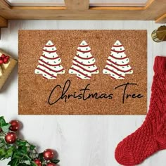 christmas tree door mat with stockings and presents