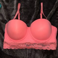 Size 34b Adjustable Straps Comfortable Feel Padded Never Worn Casual Stretch Pink Bra, Pink Seamless Bra For Spring, Vanity Fair Bras, Lace Bra Top, Calvin Klein Bra, Pink Lace Bra, Floral Bra, Convertible Bra, Minimiser Bra