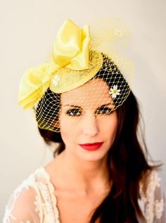 Luxury Yellow Mini Hat For Kentucky Derby, Summer Party Mini Hat, One Size Fits Most, Elegant Party Mini Hat, Adjustable Party Bonnet, Adjustable Bonnet For Party, Headpieces For Kentucky Derby Ceremonies, Ceremony Headpieces For Kentucky Derby, Party Mini Hat Headband, Summer Wedding Headband Headpieces