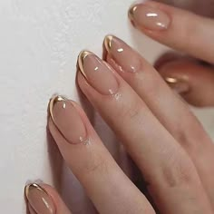 Gel Nails Ideas For Wedding, Nail Art For Karwachauth, Karwachauth Nails Design, Gel Polish Designs Ideas, Nail With Gold Accent, Formal Event Nails, Acrylic Nails For Wedding, French Tip With Gold Design, Gold Accent Nail Design