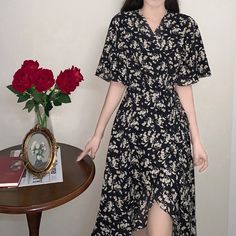 Floral irregular black dress Black Floral Dress Outfit, Aesthetic Long Sleeve, Floral Dress Outfits, Floral Prom Dresses, Black Floral Dress, Floral Dresses, Floral Dress Black, Different Fabrics, Outfits Aesthetic