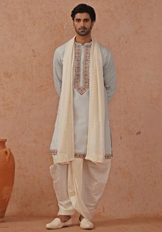 Blue Embroidered Kurta Set With Ivory Pant Kalpraag - Fabilicious Fashion Kurta And Dhoti For Men, Dhoti Design For Men, Dhoti Dress For Men, Dhoti For Men Indian Weddings, Mens Kurta With Dhoti, Kurta Dhoti Men, Kurta For Diwali Men, Wedding Kurta Designs Men's, Diwali Kurta For Men Indian