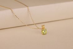 This beautiful apple green stone necklace is a simple and elegant way to show your love, your mom or daughter that she means the world to you. It's the perfect gift for birthdays, anniversaries, mother's day, christmas and other special occasions. It's also a great mothers day gift or its birthday. Details of the product Material: 10K and 14K Solid Gold, Silver Gemstone: Apple Green Gemstone Gemstone Size: 8 mm Unique Gift For people whom you love; Mom, Girlfriend, Wife, Fiance, Best Friend; Dai Elegant Yellow May Birthstone Jewelry, Lime Green Necklace Gift For May Birthstone, Lime Green Necklace For May Birthstone Gift, Elegant Lime Green Gemstone Necklace, Lime Green Gemstone Necklace For Gift, Lime Green Jewelry For May Birthstone Gift, Green Round Pendant Birthstone Necklace For Gift, Green Birthstone Jewelry As Gift For Mom, Green Round Pendant Birthstone Necklace Gift