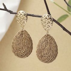 Material: Mixed Material Fashion Element: Fan, Circle, Sphere Style: Bohemian Spring Gift Jewelry In Natural Color, Hand Weaving, Fan, Pendant