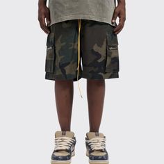 Loose Camouflage Cargo Shorts - Starphase Camouflage Cargo Shorts, Military Pattern, Military Shorts, Camouflage Shorts, Aesthetic Streetwear, Camouflage Pants, Oversized Outfit, Streetwear Shorts, Cargo Shorts Men