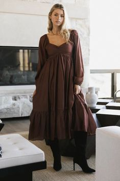 Midi dress in rust Tired Skirt, Waist Length, Sweetheart Neckline, Two Hands, Bodice, Midi Dress, Hand Wash, Long Sleeves, Feel Free