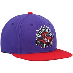 Prove that a vintage look never goes out of style with this Hardwood Classics 2.0 Toronto Raptors hat from Mitchell & Ness. Its two-tone design features a throwback Toronto Raptors logo for the perfect cap off to any outfit. Showcase a lifetime of fandom and beyond by adding this snapback to your rotation. Snapback Brand: Mitchell & Ness Officially licensed Dry clean only High Crown Structured fit Contrast-color undervisor One size fits most Six solid panels with eyelets Imported Embroidered Toronto Raptors Logo, Raptors Logo, Nba Store, Toronto Raptors, Apparel Brand, Fresh Look, Mitchell & Ness, Adjustable Hat, Fitted Hats