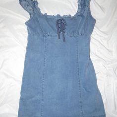 New Without Tags Color: Blue Size: Large Brandy Usually Runs Small Around Xs-Small. Please Remember Colors Depend On Monitor Settings. Pet And Smoke Free Home. Please Feel Free To Make An Offer. Pem 33 23-55 Fitted Denim Dress With Ruffles, Fitted Mini Denim Dress With Ruffles, Casual Stretch Medium Wash Dress, Casual Stretch Denim Dress, Fitted Denim Dress With Ruffles For Day Out, Fitted Ruffled Denim Dress For Summer, Fitted Ruffle Denim Dress For Day Out, Fitted Ruffled Denim Dress For Day Out, Casual Stretch Denim Blue Mini Dress