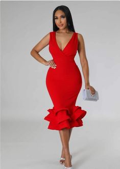 Bodycon Graduation Outfits For Women College, College Graduation Outfit Ideas Dresses, Graduation Dress College Classy, Red Graduation Dress, Graduation Ceremony Outfit, Graduation Outfits For Women, Graduation Outfit College, Graduation Attire, Graduation Dress College