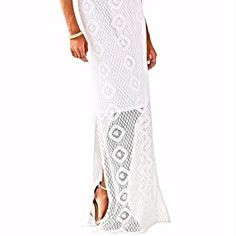 Lilly Pulitzer White Lace Maxi Skirt (No Crop Top - Just The Skirt!) Style: Mansi Size: Women's Small Length: 45" From Natural Waist To Hem Lining: 19" From Natural Waist To Hem Hi-Waisted/Long And Can Double As A Strapless Dress Macrame Lace (100% Polyester) Brand New! With Tag See Photo, Tag Has A Marking On It To Prevent Store Return Elegant White Maxi Skirt For Beach, White Lace Maxi Skirt, Coral Maxi Skirts, Tropical Skirt, Beach Maxi Skirt, Lace Maxi Skirt, Pink Maxi Skirt, Floral Print Maxi Skirt, Macrame Lace