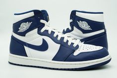 BRAND: JORDAN 1 HIGH STORM BLUE CONDITION: USED  COLOR: WHITE STORM BLUE SIZE: 10.5 NOTE: THE PICTURE IS THE ACTUAL SHOE! SHIPPING: DOUBLE BOXED WITH USPS PRIORITY WITH TRACKING! ALL SALES ARE FINAL! ALL ITEM ARE AUTHENTIC! PLEASE LEAVE FEEDBACK WHEN ITEM IS RECEIVED Jordan Concord, Air Foamposite Pro, Jordan 7, Air Jordan 1 Retro High Og, Air Jordan 1 Retro High, Jordan 1 High, Air Jordan 1 Retro, Jordan 1 Retro High, Jordan 1 Retro