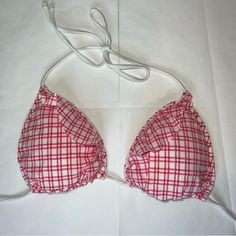 Ladies Bikini Top By Polo Ralph Lauren! White With Pink Checkered Stitching. Strong Bikini. Ruffles On Cups. Size Small. Brand New Without Tags; Never Worn. Mix And Match Items In Our Closet For A Customized Swimsuit! Cup Is 6.5" Across And 7" Tall. Hand Wash Cold Separately. Only Non-Chlorine Bleach When Needed. Line Dry. Do Not Iron. 7.24 White Triangle Top For Pool, Cotton Fitted Swimwear For Beach, Fitted Lined Tops For The Beach, White Lined Beach Top, Casual White Lined Swimwear, Racerback Swimsuit, Pink Checkered, Neon Aesthetic, Cute Lazy Day Outfits