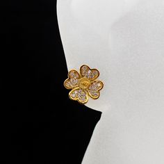 Material: gold plated solid 925 sterling silver, with CZ stones Measurements: Flower: 11mm wide Post: 11 mm long, 0.9mm thickness Peg cup size: 3mm long and 0.6mm thickness, with 3mm cup. Butterfly backs will be included. Pearl not included. Pictures show the shape of the products , for the actual size please see the measurement. Please convo me for larger quantity, thanks for visiting ! WHOLESALE For up to 50% OFF wholesale discount, please contact us to setup a wholesale account. $150 minimum Yellow Gold Plated Flower Earrings For Anniversary, Gold Fine Jewelry Flower Earrings For Anniversary, Gold Flower Earrings For Anniversary, Gold Cubic Zirconia Clip-on Earrings For Gift, Gold Cubic Zirconia Flower Earrings For Formal Occasions, Gold Cubic Zirconia Flower Earrings For Formal Events, Formal Gold Cubic Zirconia Flower Earrings, Classic Gold Flower Earrings With Cubic Zirconia, Classic Gold Cubic Zirconia Flower Earrings