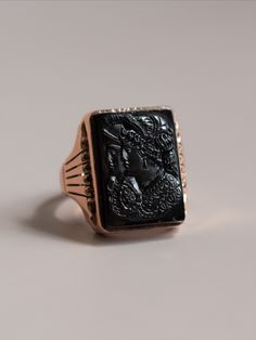 14k Yellow Gold and Black Onyx Vintage ring💫 Formal Black Onyx Ring, Formal Black Engraved Ring, Black Intaglio Jewelry As A Gift, Elegant Black Engraved Ring For Formal Occasions, Fine Jewelry Black Ring Stamped 14k, Antique Black Wedding Jewelry, Black Elegant Engraved Ring For Formal Occasions, Classic Black 14k Stamped Jewelry, Antique Black Jewelry For Wedding