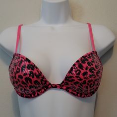 New Without Tags! Super Cute Cheetah Print Bra! Pink And Black In Color. Has Sequence On The Cups. No Snags Or Tears. Size 32b Victoria Secret Pink Bras Push Up, Summer Night Out Push-up Bra, Summer Push-up Bra For Night Out, Fitted V-neck Bra For Beach, Beach V-neck Fitted Bra, Violet Starling, Aesthetic Bras, Sweet 16 Car, Cheetah Print Bra