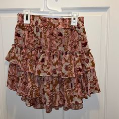 Perfect Condition Great For Fall Pink Floral Skirt, Blue Floral Skirt, Banana Print, Tiered Mini Skirt, Ruffle Mini Skirt, Ikat Print, Green Skirt, Floral Ruffle, Ruffle Skirt