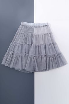 Complete your look with this unique net skirt. Featuring a feminine design and an elasticated waistband, this petticoat is statement-making and sure to turn heads. Create your perfect kit and kaboodal look today. - Elasticated waistband - Tiered net skirt Stretch Tiered Gathered Skirt Petticoat, Spring Daywear Petticoat With Gathered Skirt, Pink Flowy Tiered Skirt Petticoat, Daywear Tiered Gathered Petticoat, White Tiered Gathered Petticoat, Net Skirt, Feminine Design, Petticoat, Your Perfect