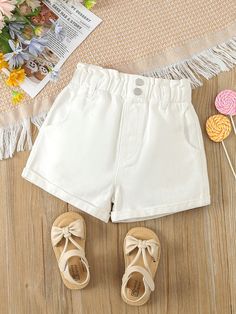 Young Girl Cute Peplum Waist All-Match Casual Wide Leg White Denim Shorts White    Denim Plain Bermuda Non-Stretch  Young Girls Clothing, size features are:Bust: ,Length: ,Sleeve Length: Short Branco Jeans, Shorts Jeans Branco, Girls Denim Shorts, White Denim Shorts, Short Denim, Girls Denim, High Waisted Shorts Denim, Short En Jean, Kids Beachwear