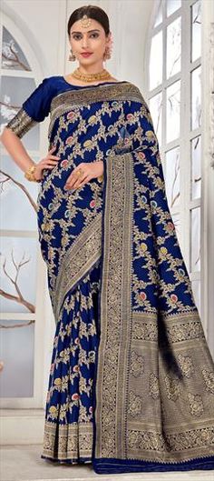 Blue color Saree in Art Silk, Silk fabric with Weaving work Royal Blue Saree, Saree Blue, Classic Saree, Blue Silk Saree, Blue Weave, Raw Silk Saree, Half Sleeve Blouse, Ethnic Looks, Silk Saree Blouse