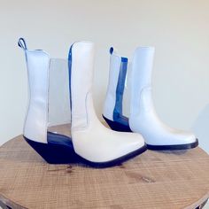 Nwt, Women’s, Eu Size 36, Us Size 6, Diesel D-Giudecca Mat - Cowboy Ankle Boots. White With Clear Ankle Shaft And Blue Leather Inside. These Are A Very Stylish Boot. Brand New Never Worn. Trendy Chelsea Boots With Stacked Heel For Spring, Trendy High-top Chelsea Boots For Spring, Trendy High Heel Chelsea Boots For Spring, Trendy Closed Toe Chelsea Boots For Spring, Modern White Heeled Boots With Sculpted Heel, Spring High Ankle Chelsea Boots With Reinforced Heel, Spring High-top Heeled Boots With Reinforced Heel, Ankle Boots With Contrasting Heel Counter For Spring, Spring Ankle Boots With Contrasting Heel Counter