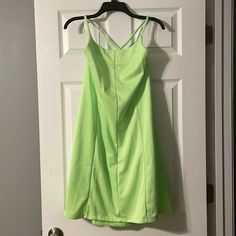 Never Worn Green Nike Dress With Tie Back Nike Summer Dresses, Nike Casual Sleeveless Dress, Casual Nike Sleeveless Dress, Nike Dresses, Nike Green, Wear Green, Dress With Tie, Xl Dress, Nike Women