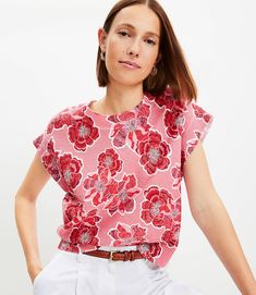 Floral Wedges, Fall Sewing, Trendy Tops For Women, Hip Style, Easy Shape, Shirts And Blouses, Detailed Sweater, Teacher Outfits, Trendy Tops