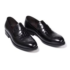 Elegant cow leather slip-on dress shoes with pigskin lining, perfect for effortless style in formal settings. Business Casual Slip-ons With Leather Sole And Almond Toe, Business Almond Toe Slip-ons With Leather Lining, Business Leather Slip-on Shoes With Rubber Sole, Luxury Slip-on Dress Shoes For Semi-formal Occasions, Slip-on Leather Oxfords For Business, Elegant Leather-lined Pointed Toe Slip-ons, Elegant Workwear Slip-ons With Rubber Sole, Leather Wingtip Slip-ons For Business, Formal Tassel Cap Toe Loafers With Rubber Sole