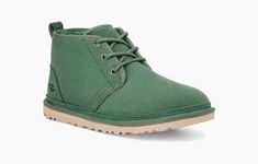 Neumel Casual Green Boots With Lug Sole, Casual Suede Boots With Lug Sole, Casual High-top Chukka Boots For Winter, Casual Suede Desert Boots For Winter, Casual High-top Cushioned Chukka Boots, Casual High-top Chukka Boots With Cushioned Footbed, Casual Winter Desert Boots With Rubber Sole, Casual Outdoor Shearling Boots, Casual Suede Chukka Boots For Winter