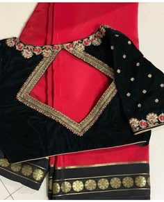 Mysore Silk Saree Blouse Designs, Silk Saree Blouse Designs Patterns, Blouse Designs Catalogue, Traditional Blouse Designs, Fashionable Saree, Mysore Silk Saree, Latest Model Blouse Designs, Cutwork Blouse Designs, Fashionable Saree Blouse Designs