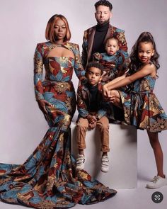 Look your best with our family Ankara set. This set commands a lot of respect and compliments! This set comes with a dress for the woman and girl(s) and a matching jacket for the man and boy(s). Price varies with family size. Kids must be below the ages of 10. Suitable for traditional weddings, pre-wedding photoshoot, naming ceremonies and other traditional gatherings. Custom made- Please provide us with your measurements for a perfect fit! African Print Family Photoshoot, Ankara Family Matching Outfits, African Family Photoshoot Ideas, African Family Photoshoot, Family Outfits For Wedding, Black Family Photo Outfits, Black Family Matching Outfits, Family Photo Ideas Black Family, Family Photo Outfits Black People