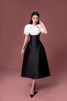 Puffy Shoulder Dress, Kpop Costume, Ingrid Alexandra, Detail Couture, Classy Wedding Dress, Color Blocking Outfits, Mean Blvd, Dress Images, Gala Dresses