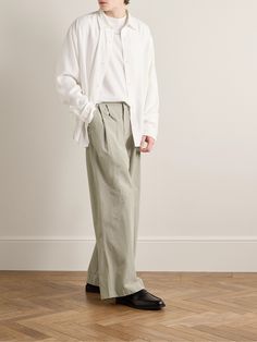 Amomento's trousers are tailored from lightweight shell that gives them a more casual, relaxed feel. They're pleated to accentuate the wide-leg cut and have a comfortable partially elasticated waistband. Wear yours with a collared shirt or cardigan. Luxury Wide Leg Bottoms For Men, Luxury Wide Leg Pants With Welt Pockets For Men, Luxury High-waisted Wide Leg Pants For Men, Mens Wide Leg Pleated Trousers, Mens Pleated Trousers, Suede Jacket, Formal Shirts, Mens Trousers, Formal Wear