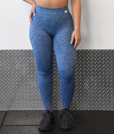 Blue camouflage leggings. Seamless leggings. Workout leggings. Blue leggings. | <Monarch Athletic Wear> Workouts Tummy, 100 Squats, High Intensity Workout, Squat Proof, Seamless Leggings, Small Tops, Workout Leggings, Blue Fabric, Stretchy Fabric