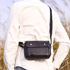 💼Product Description: Introducing our Vintage Cowhide Men's Crossbody Shoulder Messenger Bag, a stylish and practical accessory designed for the modern man. Crafted with genuine leather, this bag exudes a classic charm and is built to withstand the test of time. Whether you're heading to the office or exploring the city, this versatile crossbody bag will effortlessly carry your essentials in style. 💼Highlights: 1.Vintage Design: Inspired by timeless fashion trends, this bag showcases a vintage Business Leather Belt Bag With Phone Pocket, Leather Business Belt Bag For Mobile Phone, Business Leather Belt Bag For Mobile Phone, Rectangular Belt Bag With Anti-theft Pocket For Business, Daily Use Leather Belt Bag With Anti-theft Pocket, Rectangular Business Belt Bag With Anti-theft Pocket, Modern Leather Chest Bag With Anti-theft Pocket, Leather Belt Bag With Anti-theft Pocket For Everyday, Business Crossbody Camera Bag