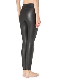 Sleek High Stretch Spring Leggings, Chic High Stretch Elastane Leggings, Chic Tight Elastane Leggings, Tight Chic Elastane Leggings, Chic Full-length Elastane Leggings, Sleek Tight Leggings For Spring, Trendy Tight Footless Leggings, Sleek Full Length Winter Leggings, Sleek Full-length Winter Leggings