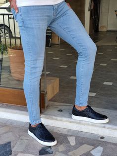 🔥 NEW COLLECTİON Collection : SPRİNG / SUMMER - 21 Product : Jason Slim Fit Special Edition Blue Jeans Color code  : BLUEAvailable Size :  30-31-32-33-34-36-38Jeans material : %98 Cotton , %2 ElestanMachine washable : Yes Washing instructions : Wash separately to washFitting : Slim-fit Package included : Jeans Aesthetic Jeans Outfit, Jean Aesthetic, Jean Top Outfits, Aesthetic Jeans, Slim Fit Ripped Jeans, Jeans Outfit For Work, Jean Short Outfits, Jeans Outfit Winter, Jeans Outfit Fall