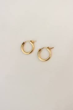 Mini Hoop Earrings Christine Elizabeth, Simple Gold Hoop Earrings, Jewelry Affordable, Affordable Fine Jewelry, Hoop Jewelry, Elizabeth Jewelry, Earrings Hoops, Mini Hoop Earrings, Latch Hook