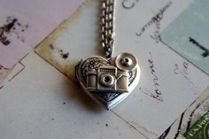 loves photography camera locket necklace by babyjewlz on Etsy, $16.00 Vintage Sterling Silver Heart Charm Necklace, Personalized Vintage Jewelry For Everyday, Everyday Personalized Vintage Jewelry, Vintage Everyday Heart Pendant Jewelry, Everyday Silver Locket Necklace, Personalized Vintage Charm Necklaces For Everyday, Personalized Silver Locket Necklace For Everyday, Camera Locket, Photography Camera